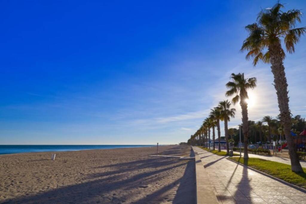 New! Modern Apartment Right On The Beach! 迈阿密普拉特亚 外观 照片